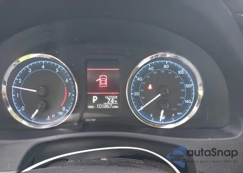 2018 Toyota Corolla Le z USA, uszkodzony, nr VIN 5YFBURHE8JP783237